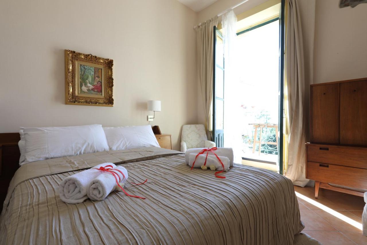 Greek Theater - Sea View Apartment 타오르미나 외부 사진